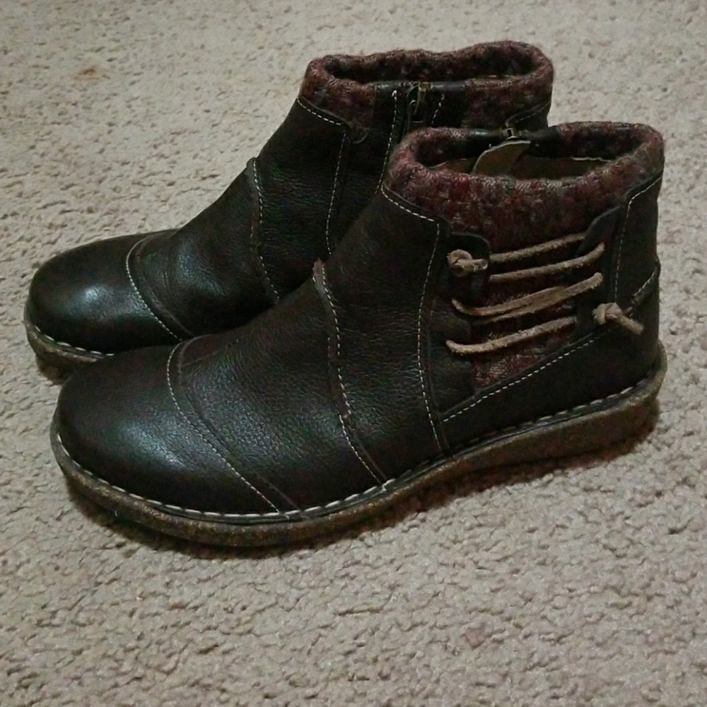 Aetrex boots